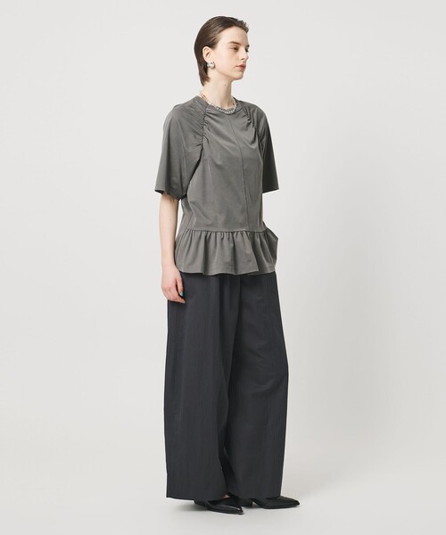 ASTRAET（アストラット）の「＜ASTRAET ＞ギャザー フレア クルーネックカットソー（Tシャツ/カットソー・レディース・グレー系/ブラック・FREE）」の4枚目の写真