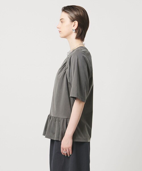 ASTRAET（アストラット）の「＜ASTRAET ＞ギャザー フレア クルーネックカットソー（Tシャツ/カットソー・レディース・グレー系/ブラック・FREE）」の10枚目の写真