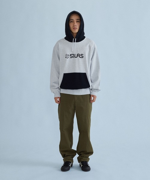 SILAS(サイラス)の「LOGO HOODED SWEATSHIRT(パーカー・メンズ・アッシュ/マスタード/ネイビー・M/XL/L)」の4枚目の写真
