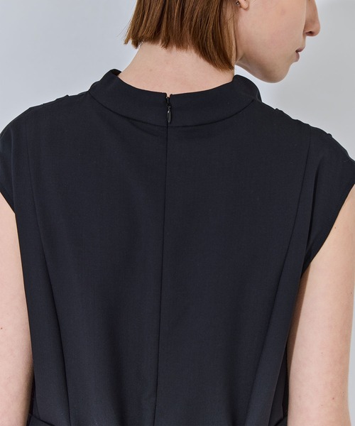 THE TOKYO(ザトウキョウ)の「【THE TOKYO/ザトウキョウ】Cowl Neck Wool Dress/カウルネックサマーウールワンピース(ワンピース・レディース・イエロー/ネイビー/ホワイト・1/2)」の19枚目の写真