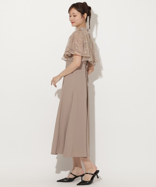 AND COUTURE(アンドクチュール)の「ラメフラワーチュールレイヤードドレス(ドレス・レディース・イエロー/ライトグレー/ブラウン・FREE)」の13枚目の写真