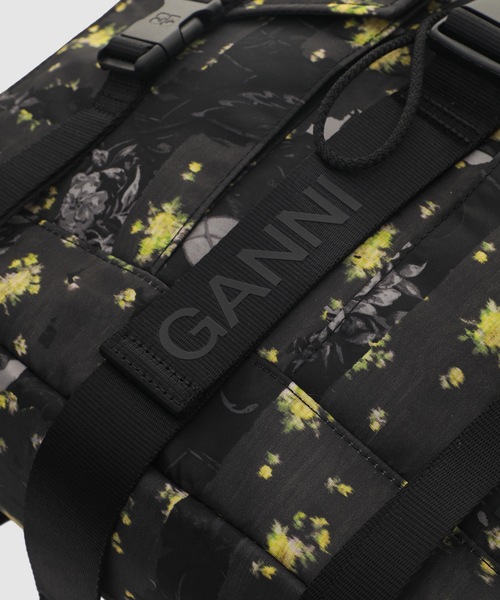 GANNI(ガニー)の「Re-Tech Printed Nylon Backpack(バックパック/リュック・レディース・マルチ・ONE SIZE)」の6枚目の写真