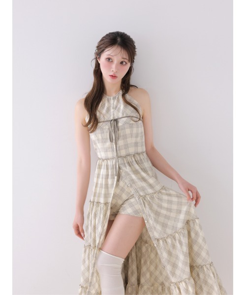 M me eme(エムミーエメ)の「Halter check slit long onepiece(eme10903)(ワンピース・レディース・ベージュ/ブラック・FREE)」の16枚目の写真