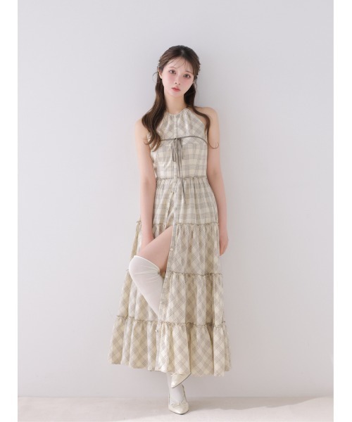 M me eme(エムミーエメ)の「Halter check slit long onepiece(eme10903)(ワンピース・レディース・ベージュ/ブラック・FREE)」の17枚目の写真