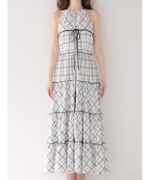 M me eme(エムミーエメ)の「Halter check slit long onepiece(eme10903)(ワンピース・レディース・ベージュ/ブラック・FREE)」の21枚目の写真