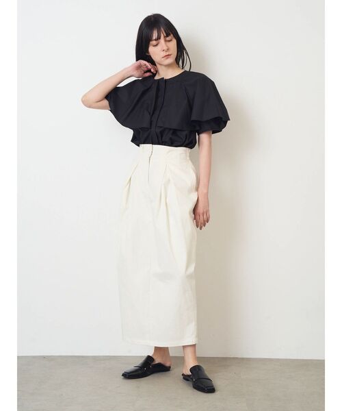 ELENDEEK(エレンディーク)の「アシメフリルチュニックブラウス(シャツ/ブラウス・レディース・ブラック/レッド/オフホワイト・FREE)」の8枚目の写真