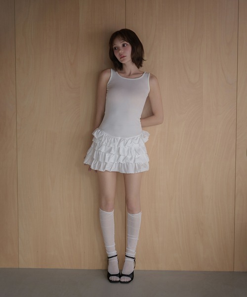 M DOLLY(エムドリー)の「frill rosalie mini dress / フリルロザリーミニドレス(ワンピース・レディース・ホワイト/ブラック・FREE/S)」の7枚目の写真