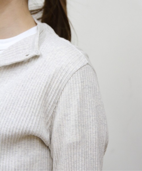 ORCIVAL(オーシバル)の「ORCIVAL/オーシバル モックネックカーディガン MOCK NECK CARDE OR-C0424 VRI(カーディガン/ボレロ・レディース・オートミール/ブラック・2)」の5枚目の写真