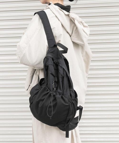 EKAL(エカル)の「EASY DAYPACK(バックパック/リュック・レディース・ブルー系その他/ブラック/ベージュ・ONE)」の6枚目の写真