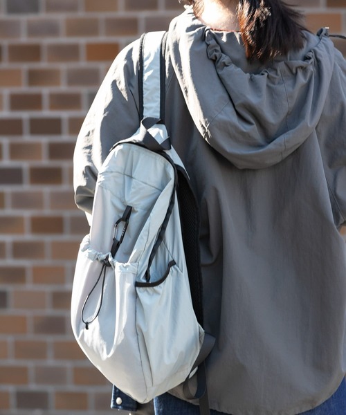 EKAL（エカル）の「EASY DAYPACK（バックパック/リュック・レディース・ブルー系その他/ブラック/ベージュ・ONE）」の9枚目の写真