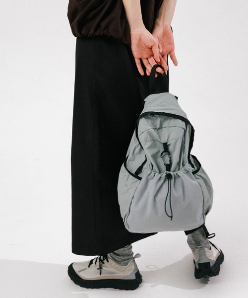 EKAL（エカル）の「EASY DAYPACK（バックパック/リュック・レディース・ブルー系その他/ブラック/ベージュ・ONE）」の7枚目の写真