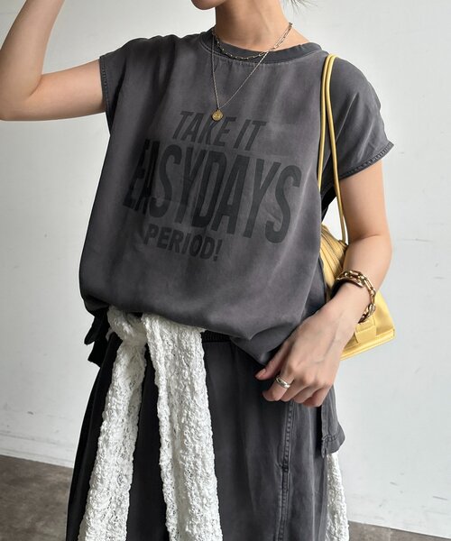 DouDou(ドゥドゥ)の「【セットアップ可能】リヨセルロゴTEE(シャツ/ブラウス・レディース・ライトベージュ/チャコールグレー/ブラウン・FREE)」の5枚目の写真