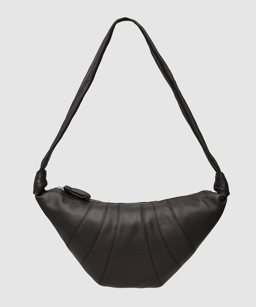 LEMAIRE(ルメール)の「MEDIUM CROISSANT BAG(ショルダーバッグ・メンズ・ブラウン/ブラック・ONE SIZE)」の1枚目の写真