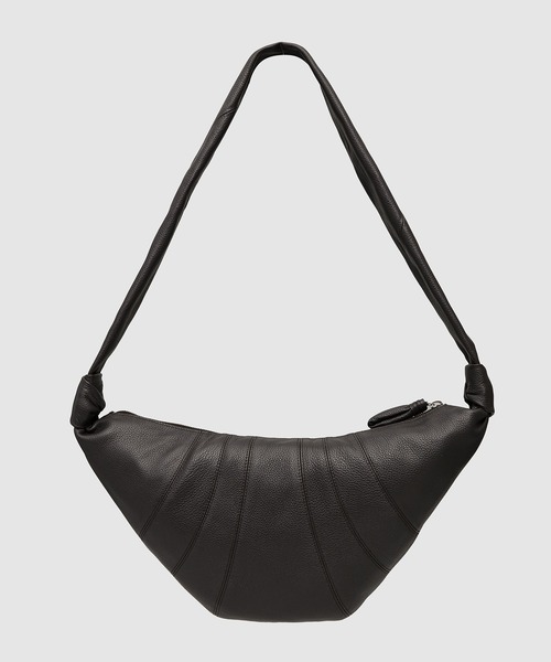 LEMAIRE(ルメール)の「MEDIUM CROISSANT BAG(ショルダーバッグ・メンズ・ブラウン/ブラック・ONE SIZE)」の3枚目の写真