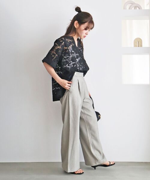 le.coeur blanc(ルクールブラン)の「TORRAZZO DONNA別注スキッパーレースブラウス(シャツ/ブラウス・レディース・オフホワイト/ブラック・38)」の4枚目の写真