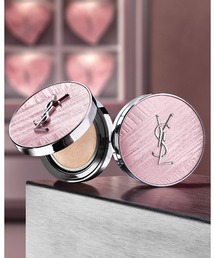Yves Saint Laurent Beaute(�C���E�T�����[�����E�{�[�e)�̃��f�B�A���g �^�b�` �O���E�p�N�g ���R���N�^�[��(�t�@���f�[�V����)