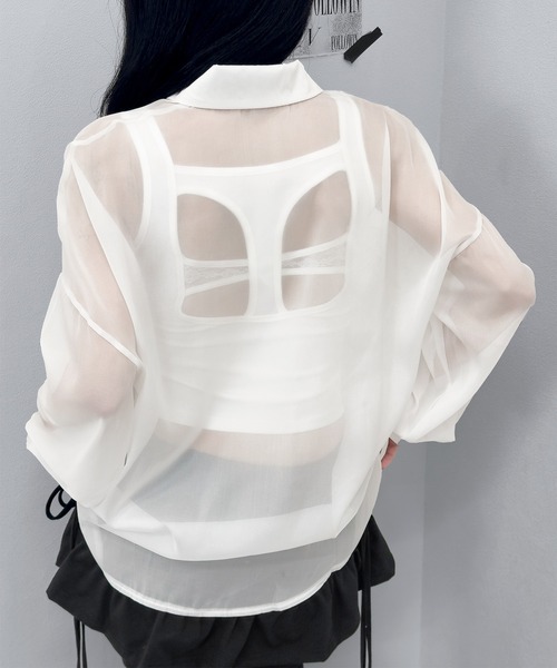 FOLLOWIN（フォロウィン）の「【3COLOR/シアー/冷房・UV対策】シアーオーバーシャツブラウス（シャツ/ブラウス・レディース・ホワイト/グレー/ブラック・FREE）」の10枚目の写真