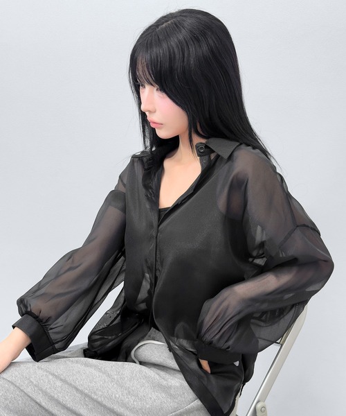 FOLLOWIN（フォロウィン）の「【3COLOR/シアー/冷房・UV対策】シアーオーバーシャツブラウス（シャツ/ブラウス・レディース・ホワイト/グレー/ブラック・FREE）」の15枚目の写真
