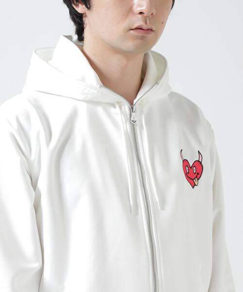 TRIPPY ART(トリッピーアート)の「TRIPPY ART(トリッピーアート)ONI HERTS 3D ZIP SWEAT PARKA(パーカー・メンズ・ホワイト・S/L/M)」の8枚目の写真