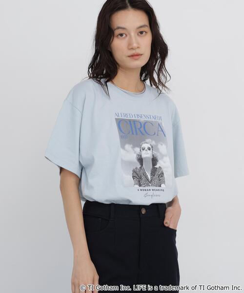 LIFE（ライフ）の「◆【LIFE PICTURE COLLECTION別注】フォトＴシャツ CIRCA（Tシャツ/カットソー・レディース・ブラウン/ブルー・MEDIUM）」の2枚目の写真