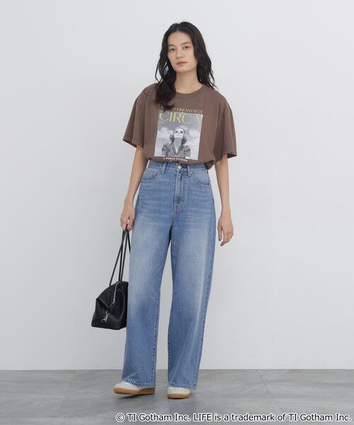 LIFE（ライフ）の「◆【LIFE PICTURE COLLECTION別注】フォトＴシャツ CIRCA（Tシャツ/カットソー・レディース・ブラウン/ブルー・MEDIUM）」の5枚目の写真