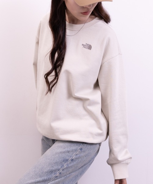 THE NORTH FACE(ザノースフェイス)の「THE NORTH FACE(ザ・ノースフェイス)/ワンポイント ロゴ刺繍 スウェット サイズ展開豊富 大きめサイズあり/M'S CORE SWEATSHIRTS(スウェット・レディース・グレー/ブラック/ライトブルー/サンドベージュ・XXL/XL/M/L)」の17枚目の写真
