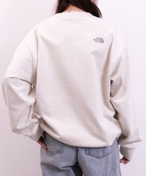 THE NORTH FACE(ザノースフェイス)の「THE NORTH FACE(ザ・ノースフェイス)/ワンポイント ロゴ刺繍 スウェット サイズ展開豊富 大きめサイズあり/M'S CORE SWEATSHIRTS(スウェット・レディース・グレー/ブラック/ライトブルー/サンドベージュ・XXL/XL/M/L)」の21枚目の写真