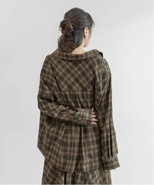 RANDA(ランダ)の「マルチWAY モノグラム刺繍オーバーサイズシャツ(シャツ/ブラウス・レディース・ブラック/ブラウン/ベージュ・FREE)」の22枚目の写真
