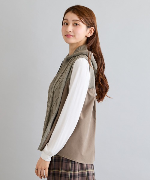 Rose Tiara（ローズティアラ）の「ケーブル編みニットドッキングベスト（ベスト・レディース・カーキ/オフホワイト/ブラック・38/42/46）」の16枚目の写真