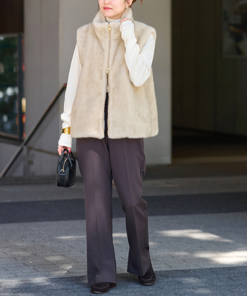 JOURNAL STANDARD relume(ジャーナルスタンダード レリューム)の「《追加 / 新色》スタンドカラーファーベスト(ベスト・レディース・チャコールグレー/ブラウン/アイボリー・FREE)」の12枚目の写真