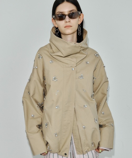 JOSE MOON(ジョゼムーン)の「COTTON 2WAY BLOUSON with BIJOU/コットン2WAYブルゾンwithビジュー(その他アウター・レディース・ベージュ/ブラック・36/38)」の19枚目の写真