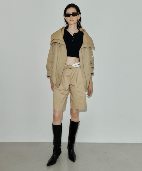 JOSE MOON(ジョゼムーン)の「COTTON 2WAY BLOUSON with BIJOU/コットン2WAYブルゾンwithビジュー(その他アウター・レディース・ベージュ/ブラック・36/38)」の3枚目の写真