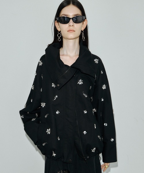JOSE MOON(ジョゼムーン)の「COTTON 2WAY BLOUSON with BIJOU/コットン2WAYブルゾンwithビジュー(その他アウター・レディース・ベージュ/ブラック・36/38)」の16枚目の写真
