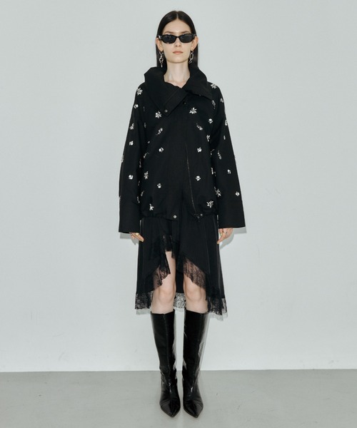 JOSE MOON(ジョゼムーン)の「COTTON 2WAY BLOUSON with BIJOU/コットン2WAYブルゾンwithビジュー(その他アウター・レディース・ベージュ/ブラック・36/38)」の9枚目の写真