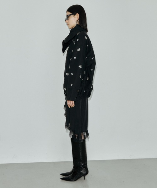 JOSE MOON(ジョゼムーン)の「COTTON 2WAY BLOUSON with BIJOU/コットン2WAYブルゾンwithビジュー(その他アウター・レディース・ベージュ/ブラック・36/38)」の11枚目の写真