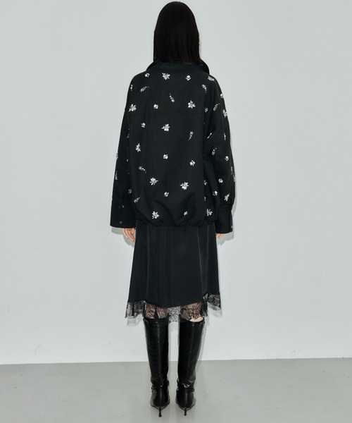 JOSE MOON(ジョゼムーン)の「COTTON 2WAY BLOUSON with BIJOU/コットン2WAYブルゾンwithビジュー(その他アウター・レディース・ベージュ/ブラック・36/38)」の12枚目の写真