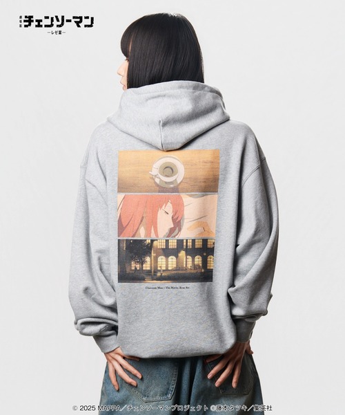 glamb(グラム)の「Makima & Denji Hoodie / マキマ&デンジ フーディ(パーカー・メンズ・ブラック/グレー・M/L/XL)」の2枚目の写真