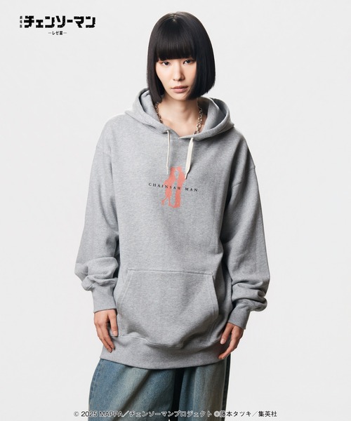 glamb(グラム)の「Makima & Denji Hoodie / マキマ&デンジ フーディ(パーカー・メンズ・ブラック/グレー・M/L/XL)」の5枚目の写真