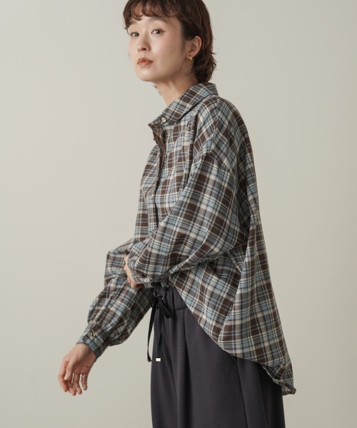 Bou Jeloud(ブージュルード)の「シアーチェックゴールドボタンシャツ(シャツ/ブラウス・レディース・ブラウン/ブラック/オフホワイト・FREE)」の22枚目の写真