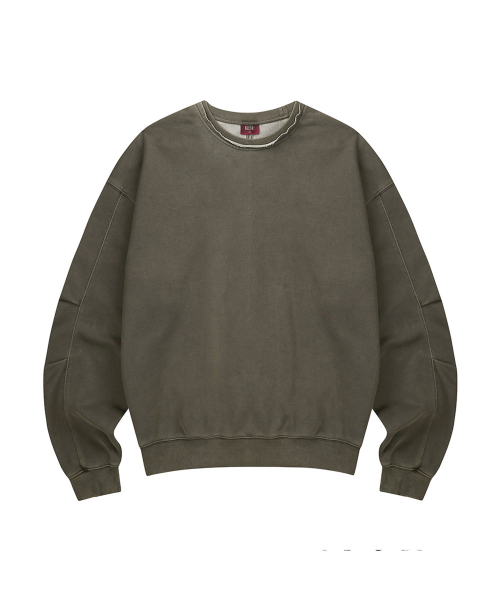 DESIRED(デシレッド)の「カットアウト ピグメント スウェットTシャツ-FESK5102B0V(スウェット・レディース・カーキ・MEDIUM/LARGE/X-LARGE)」の2枚目の写真