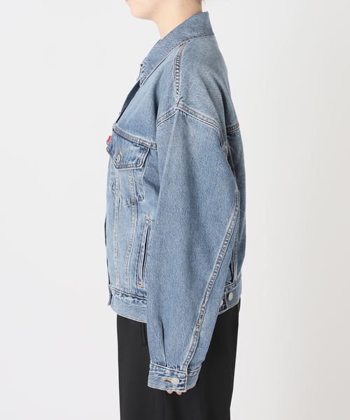Levi's（リーバイス）の「LEVI'S/リーバイス WOMEN'S 90S TRUCKER トラッカージャケット（デニムジャケット・レディース・サックスブルー・SMALL）」の14枚目の写真