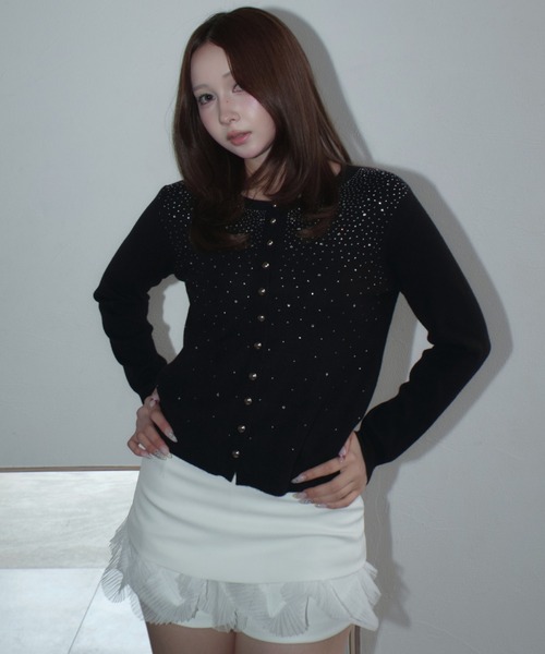 Noelie(ノエリー)の「グラデーションラインストーンニットカーディガン(カーディガン/ボレロ・レディース・ネイビー/アイボリー/グレー/ブラック・FREE)」の2枚目の写真