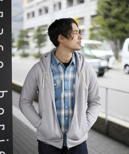 Denime（ドゥニーム）の「サーマルフリースジップパーカー（パーカー・メンズ・グレー/ネイビー/ホワイト・LARGE/X-LARGE/MEDIUM）」の2枚目の写真