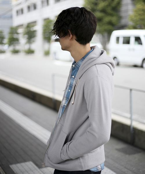 Denime（ドゥニーム）の「サーマルフリースジップパーカー（パーカー・メンズ・グレー/ネイビー/ホワイト・LARGE/X-LARGE/MEDIUM）」の4枚目の写真