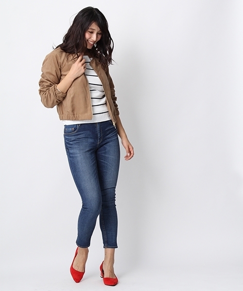 Andemiu（アンデミュウ）の「スウェードルックブルゾン748993（ブルゾン・レディース・アイボリー/キャメル・SMALL/MEDIUM）」の3枚目の写真