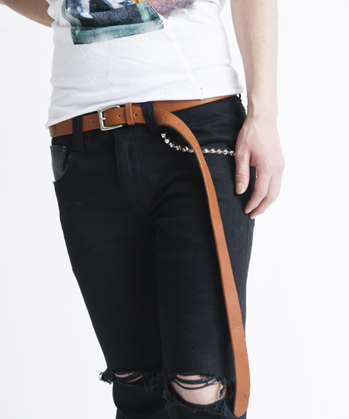 NO ID.（ノーアイディ）の「mko5368-ｵｲﾙﾄﾞｶｳﾚｻﾞｰﾌﾞﾗｯｼｭ加工ﾄﾞﾘｯﾌﾟﾛﾝｸﾞﾍﾞﾙﾄ（ベルト・メンズ・ブラック/キャメル/レッド/ネイビー・FREE）」の9枚目の写真