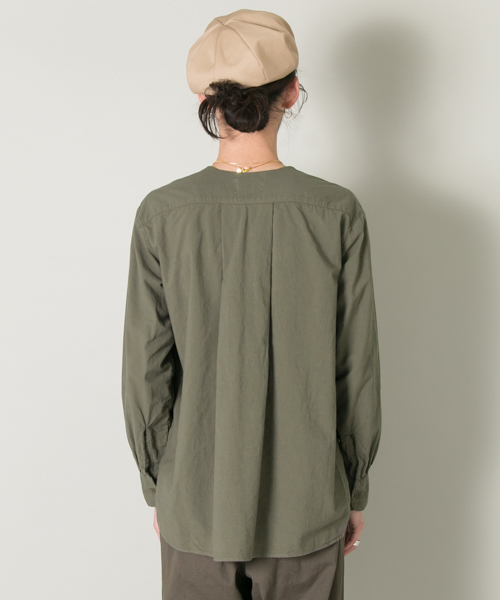 URBAN RESEARCH（アーバンリサーチ）の「RED SEAM ヘンリー長袖シャツ（シャツ/ブラウス・メンズ・カーキ・FREE）」の4枚目の写真