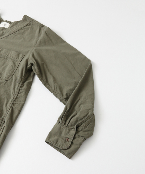 URBAN RESEARCH（アーバンリサーチ）の「RED SEAM ヘンリー長袖シャツ（シャツ/ブラウス・メンズ・カーキ・FREE）」の11枚目の写真