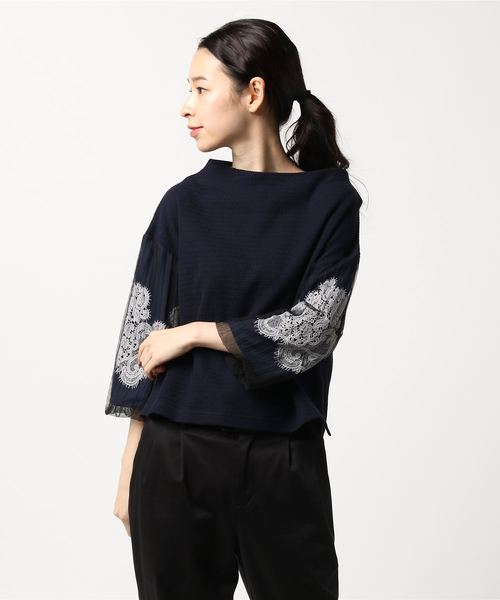 INTERPLANET(インタープラネット)の「レースブレード付バルーン袖トップス(Tシャツ/カットソー・レディース・ブラック/オフホワイト/ネイビー・FREE)」の3枚目の写真