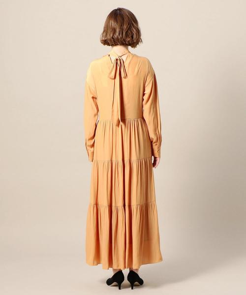 BEAUTY&YOUTH UNITED ARROWS(ビューティーアンドユースユナイテッドアローズ)の「BY DRESS マットサテンバックタイティアードドレス o(ドレス・レディース・オレンジ/ネイビー・MEDIUM/SMALL)」の14枚目の写真